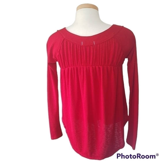 We The Free Free People Must Have Henley Thermal Red Long Sleeved Top - Picture 5 of 16